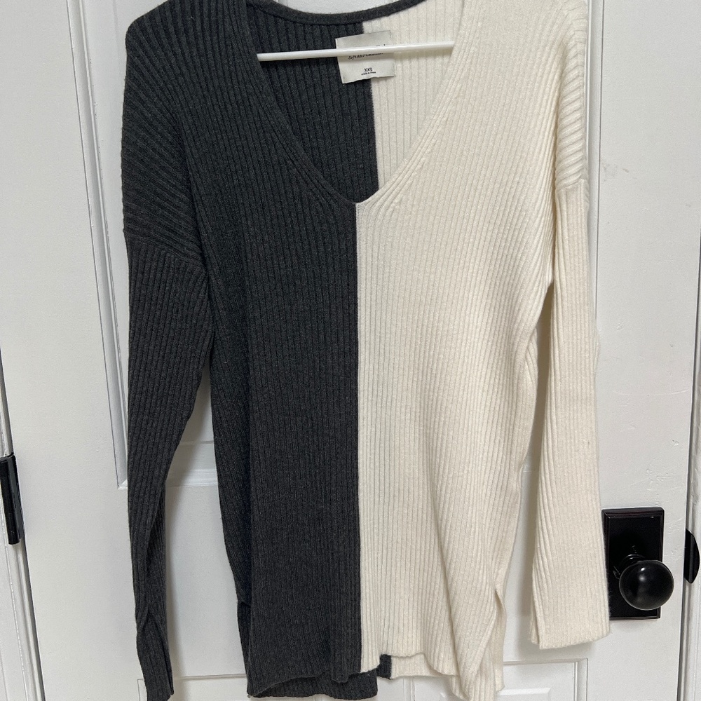 Abercrombie two tone sweater